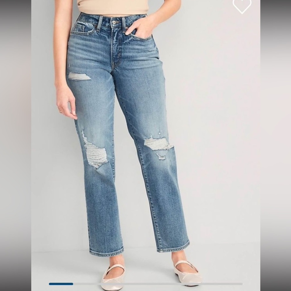 New Old Navy Curvy High-Waisted OG Loose
Ripped Jeans for Women
Size 14 Regular